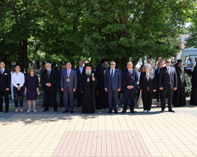 praznik lovech 110526 14 Ловеч отбеляза празника си на 11 май 2026 г. с литургия, тържествена церемония, отличия и празнична програма