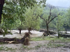 prelivane reki 230526 2 Обстановката в област Ловеч остава усложнена след падналите проливни валежи през последното денонощие и значителното покачване на речните нива