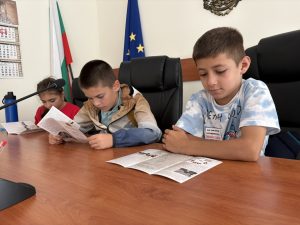 deca sad lovech 140626 6 Деца от четири ловешки училища посетиха Окръжния съд в Деня на отворените врати
