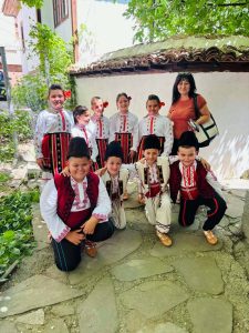 deca ugarchin nagrada 260626 3 Детската театрална трупа от Угърчин със специалната награда на журито от национален фестивал в Сливен