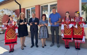 veter 80 godini 150626 1 НПГВМ – Ловеч отбеляза 80 години от създаването си и откри Център за високи постижения