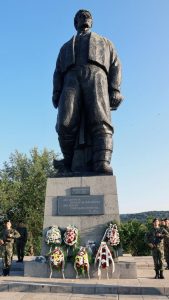 levski vazpominanie 200726 1 Ловеч отбеляза 189 години от рождението на Васил Левски с възпоменателна церемония и военен ритуал