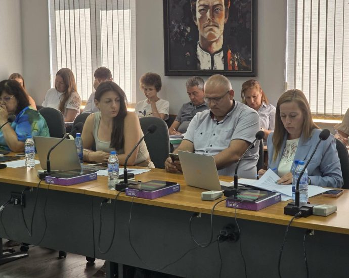 obs 3107261 Валентина Недялкова: Буди недоумение фактът, че отчетът на бюджета вече е внесен в Министерството на финансите, а ние едва сега разбираме, че е некоректен