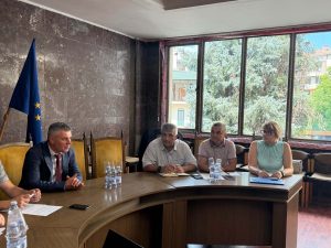 sreshta tok ou 90726 1 Честите прекъсвания на тока събраха областния управител, кметове и ЕРМ Запад на обща среща