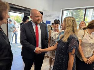 troyan ministaer 2508263 Нов дигитален хъб в Троян ще предлага безплатни обучения за възрастни