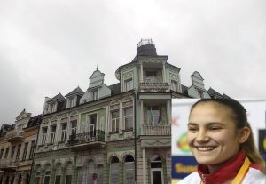 arogantna bulgaria 260926 Обредната зала в Бароковите къщи става офис на Прогресивна България с гласовете на: зам. кмет Винчев, Ц. Карабов, Плугова, Мирослава Недялкова и съветниците Биляна Атанасова, Ивелина Ангелова и Светослав Славчев