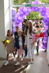 parvi ucheben den Gimnaziata 150926 10 Новата учебна година започна тържествено в СУ „Свети Климент Охридски“ – Ловеч