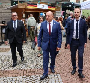 twin fest 260926 5 Днес официално беше открита празничната програма на третото издание на фестивала на побратимените градове и приятели Twin Towns & Friends 2026