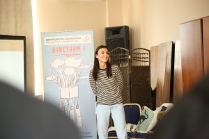znanie proekt 51026 1 22 младежи от Ловеч, Луковит и Троян завършиха първия модул на Академията за демокрация и диалог